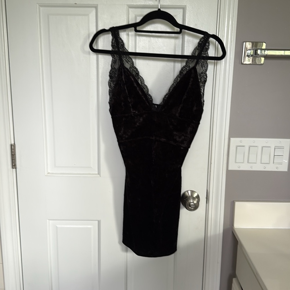 Intimately Free People Viper Velvet Bodycon Dress Black Lace Detail - Picture 3 of 7